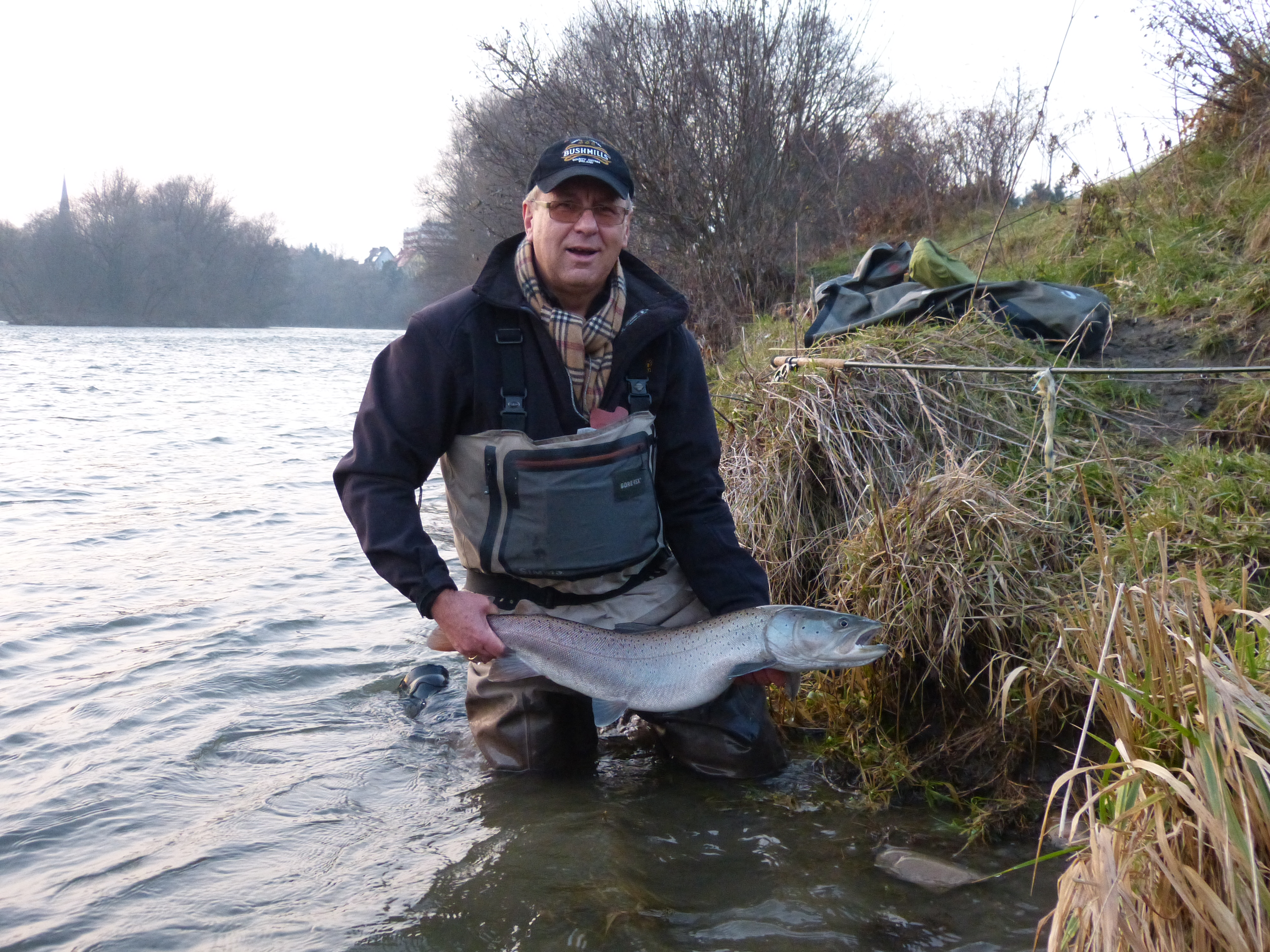 20121130-huchenfischenfredimoser-21