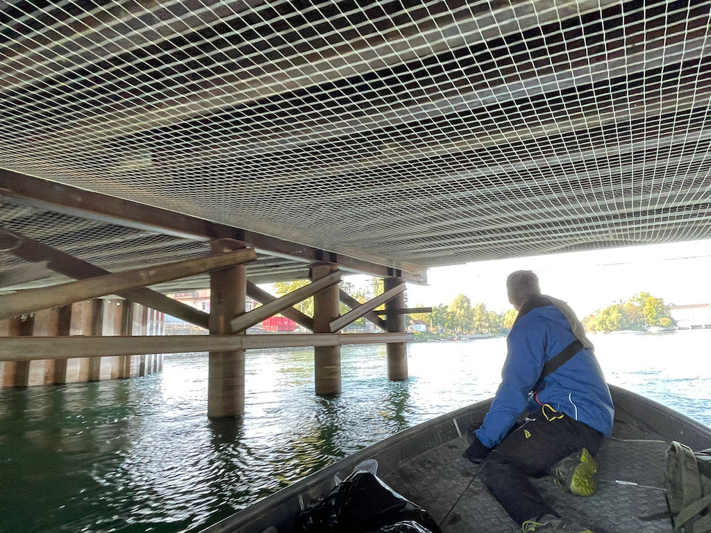 5d916d33-2167-4f33-843b-0f815fc6a85b