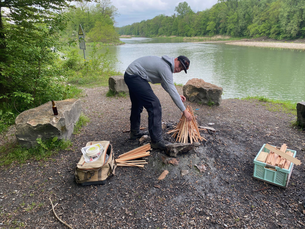 2ffd7bff-f934-4382-b194-726d4b1844e6